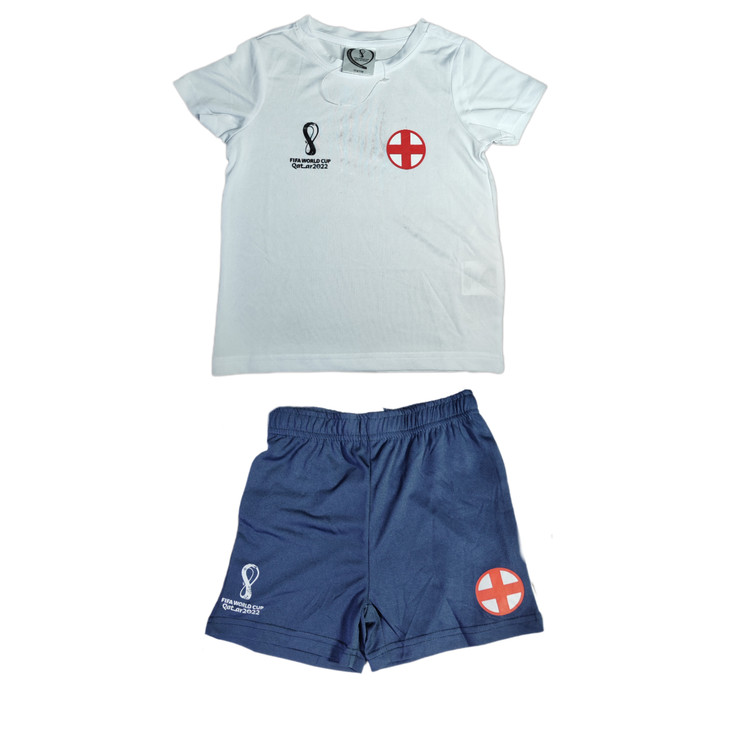 فروشگاه پوشاک اینترنتی مجرب شاپ 46 ست تیشرت و شلوارک ورزشی بچگانه برند FIFA طرح تیم ملی انگلستان